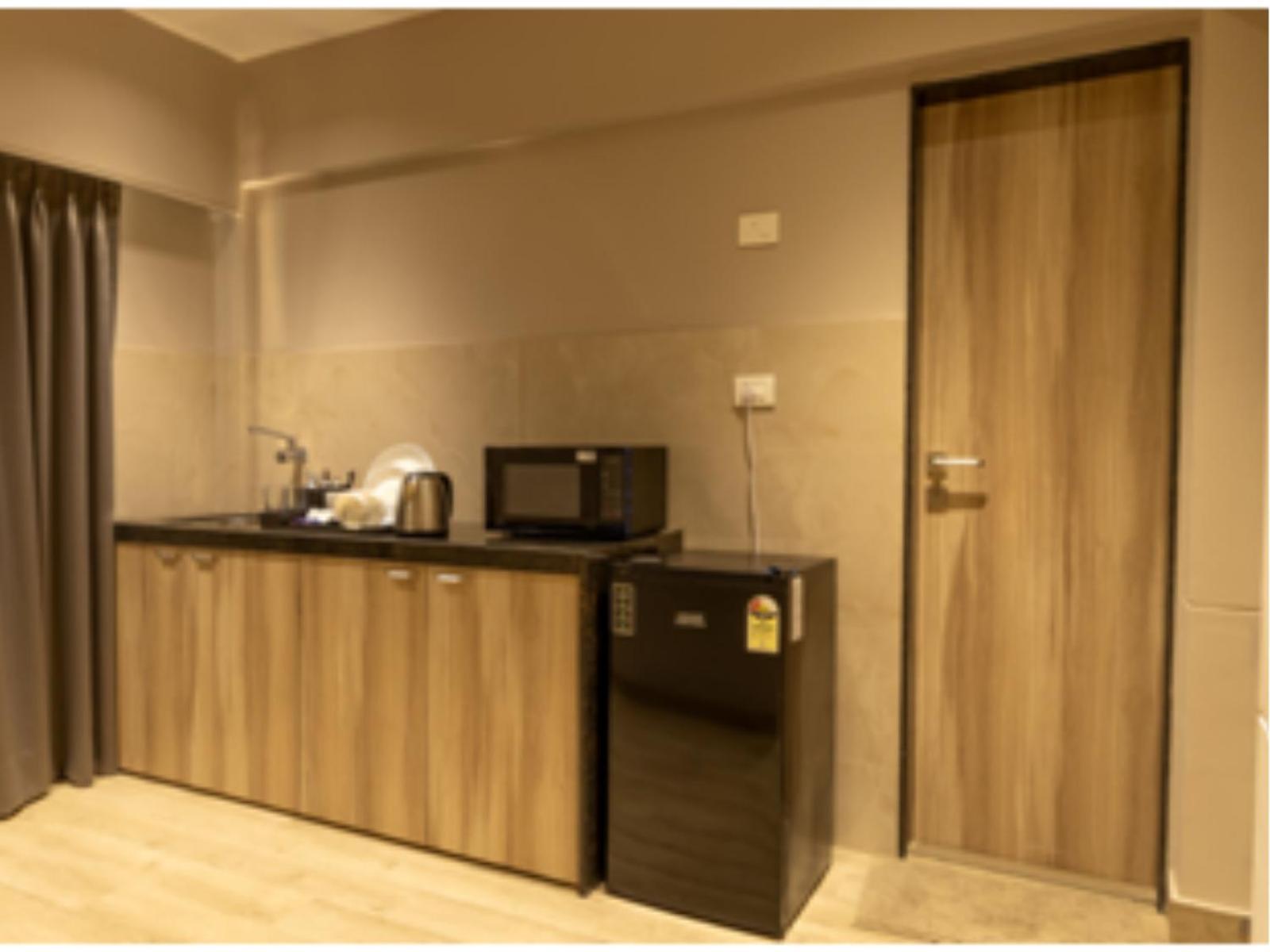 Ashok Deluxe Apartments, Marol Andheri East Mumbai Exterior photo